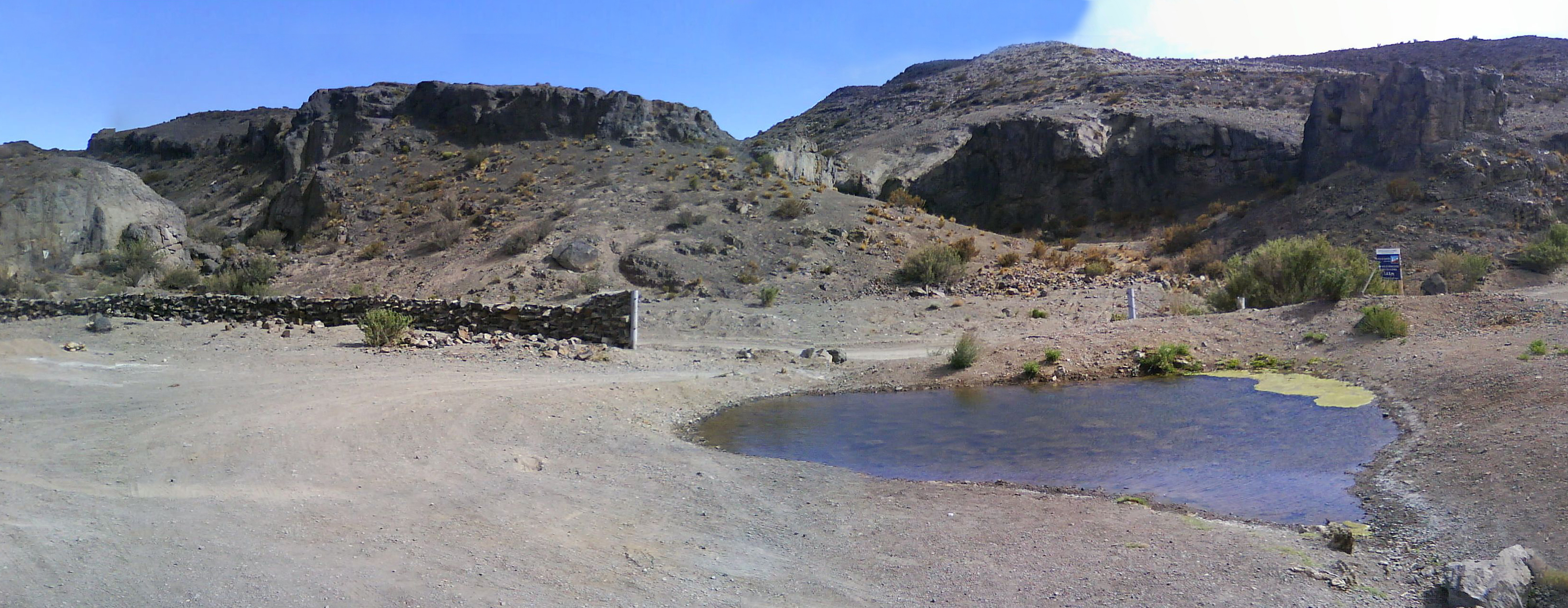 Vista de archivo de las antiguas minas de Paramillos, en Las Heras, tomada en diciembre de 2009. Imagen regional ilustrativa; no corresponde a los proyectos presentados ni a trabajos actuales.