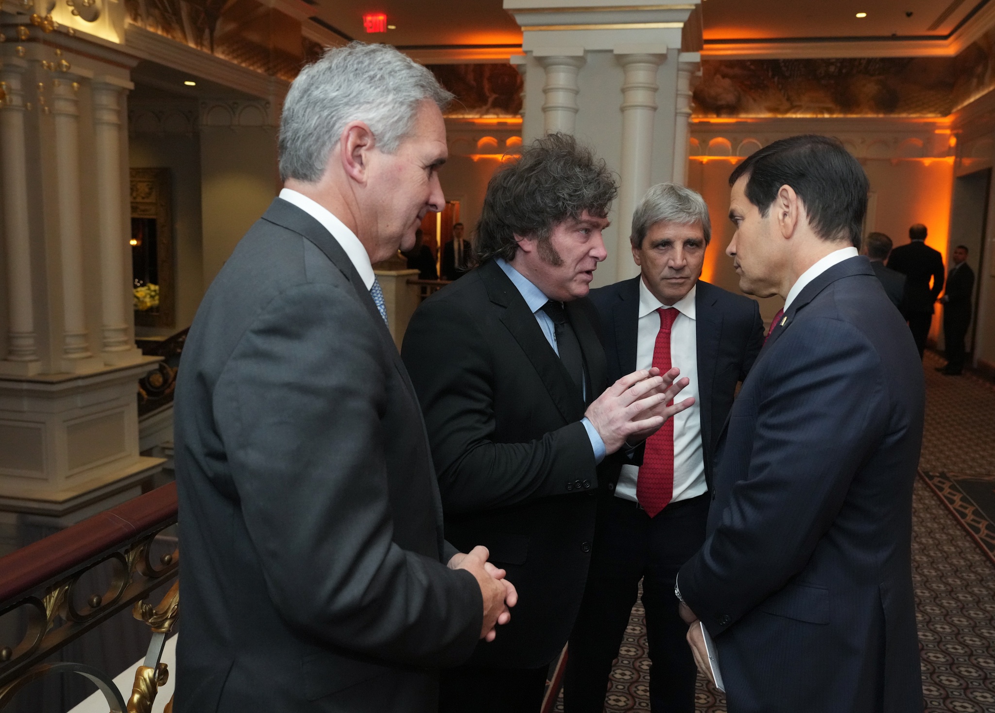 Javier Milei conversa con Marco Rubio en Nueva York el 22 de septiembre de 2026. Fotografía de archivo, anterior a la llamada telefónica del 16 de octubre.