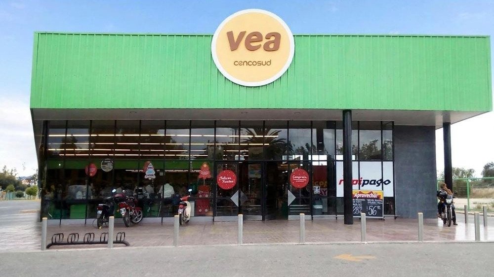 Frente de una sucursal del supermercado Vea; imagen publicada junto a la noticia del cierre.
