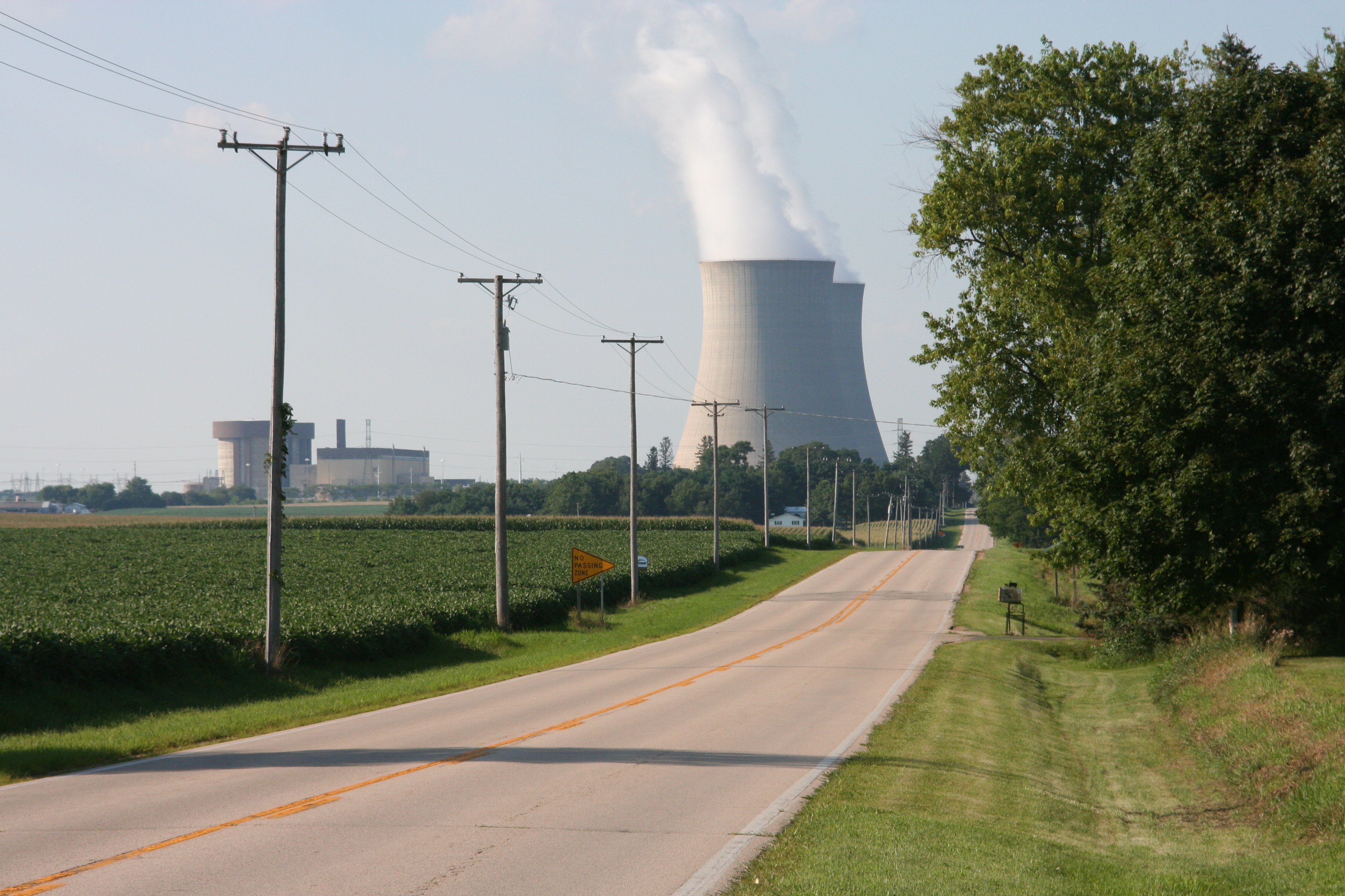 Archivo de 2007: central nuclear de Byron, Illinois, actualmente parte de la flota de Constellation; no representa las obras anunciadas ni identifica por sí sola una planta incluida en el nuevo acuerdo.