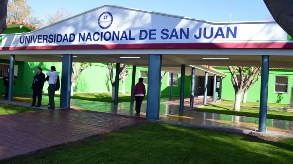 Ingreso a la Universidad Nacional de San Juan
