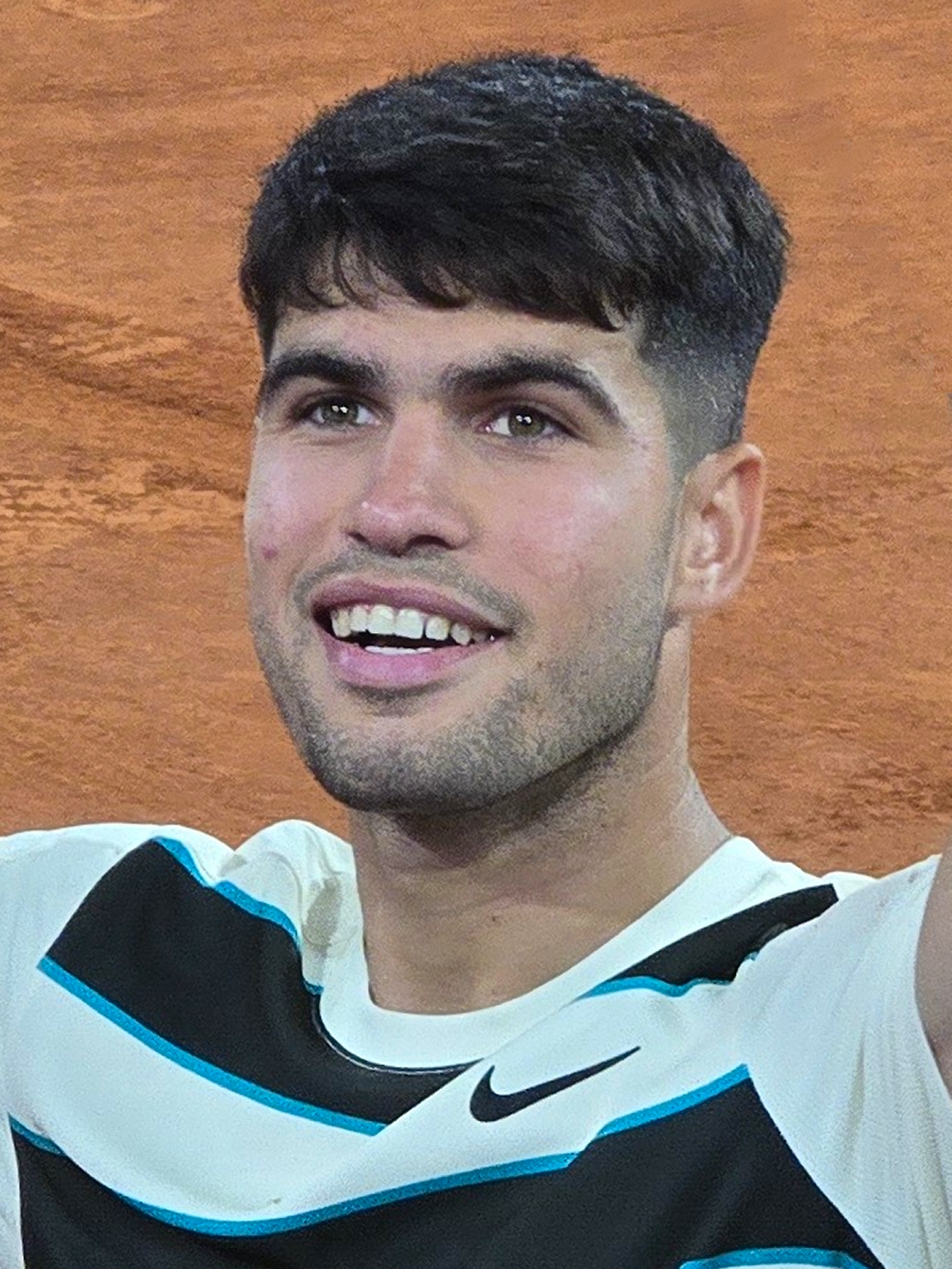 Carlos Alcaraz en Roland Garros, en una fotografía de archivo del 30 de mayo de 2025.