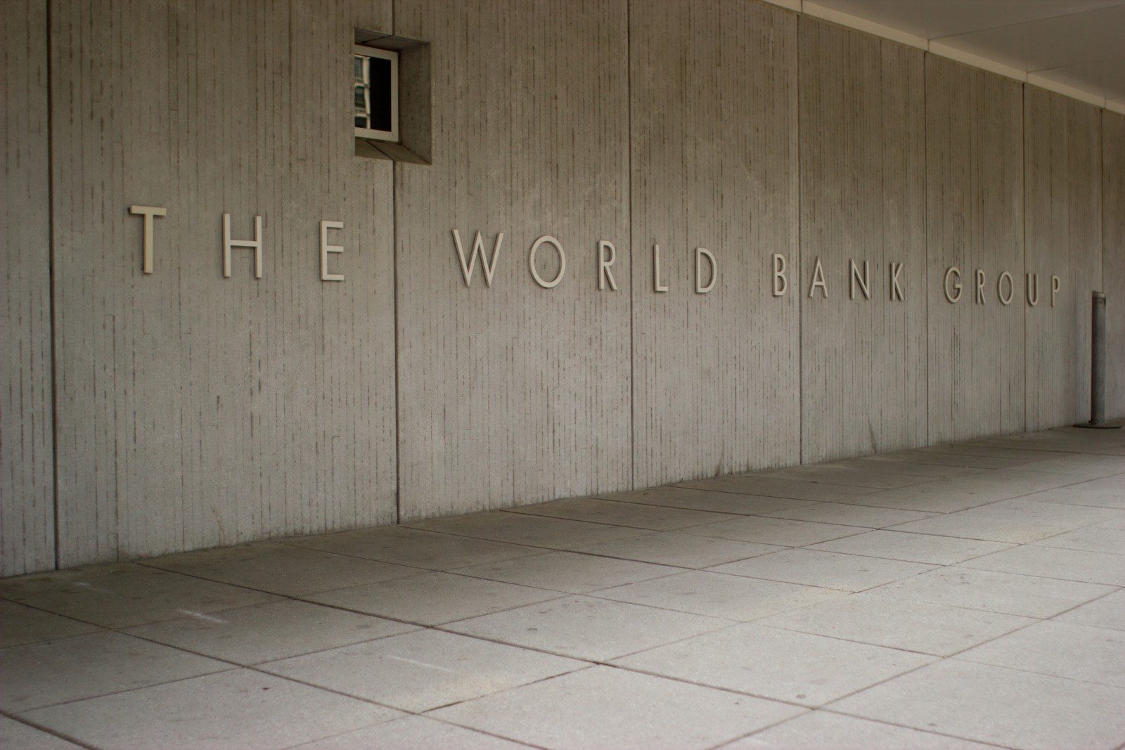Identificación del Grupo Banco Mundial en su sede de Washington. Fotografía de archivo de mayo de 2012.