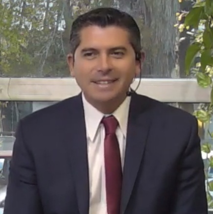 Retrato de Marcelo Orrego en una entrevista de Canal 35 Televisión Digital del 22 de mayo de 2019. Imagen de archivo, no corresponde a la cumbre de octubre de 2026.