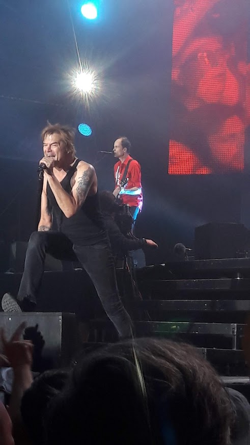 Campino y Michael «Breiti» Breitkopf, de Die Toten Hosen, en un concierto en Mannheim el 8 de septiembre de 2018. Fotografía de archivo.