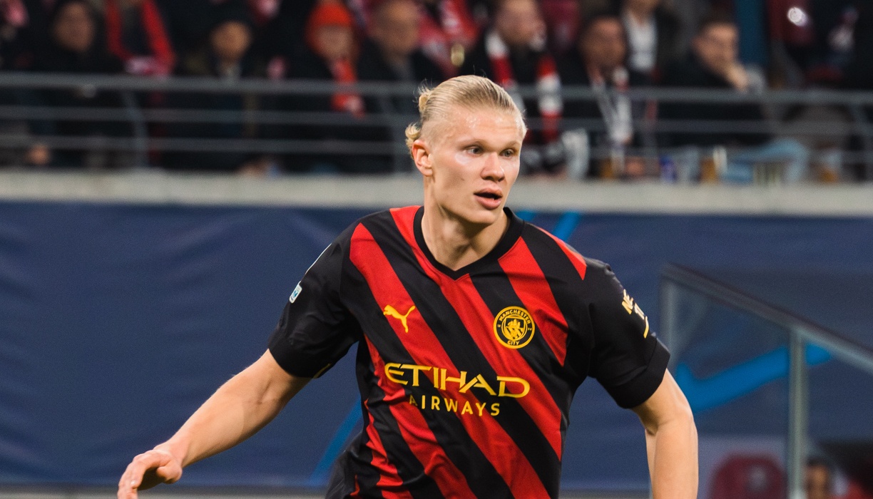 Foto de archivo: Erling Haaland con Manchester City ante RB Leipzig en la Champions League, Red Bull Arena de Leipzig, el 22 de febrero de 2023.