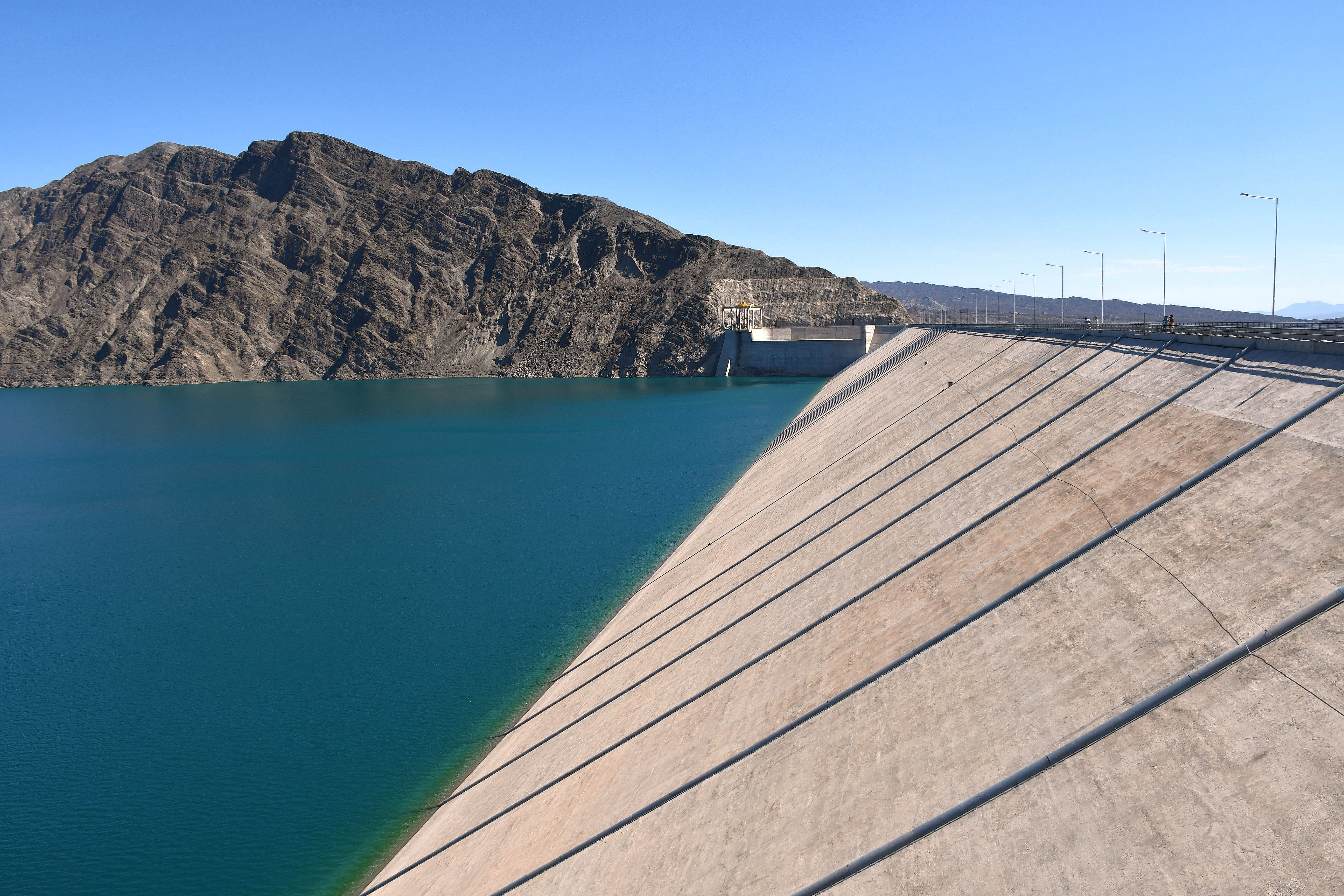 Dique Punta Negra, San Juan, fotografiado el 4 de enero de 2024. Imagen de archivo del escenario de natación; no muestra la competencia de 2026.