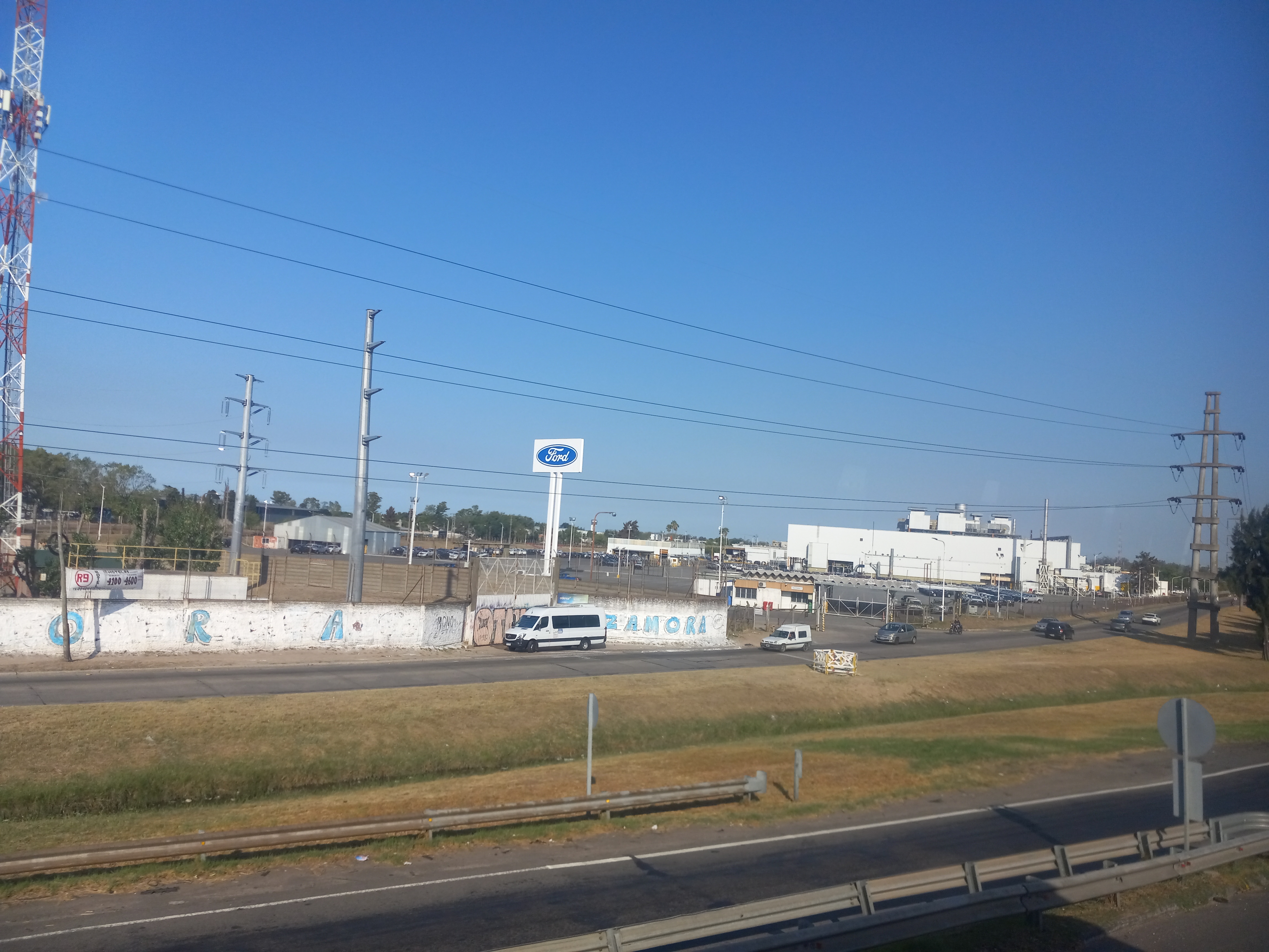 Planta de Ford Motor Argentina en General Pacheco. Fotografía de archivo del 8 de marzo de 2023; el informe de ADEFA corresponde al conjunto de las terminales, no solo a esta fábrica.