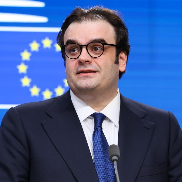 Kyriakos Pierrakakis, presidente del Eurogrupo que anunció la apertura del proceso, en una foto institucional de archivo.