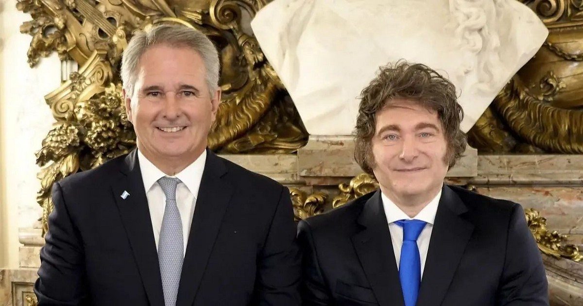 Representantes de Argentina y Emiratos Árabes en una fotografía de archivo