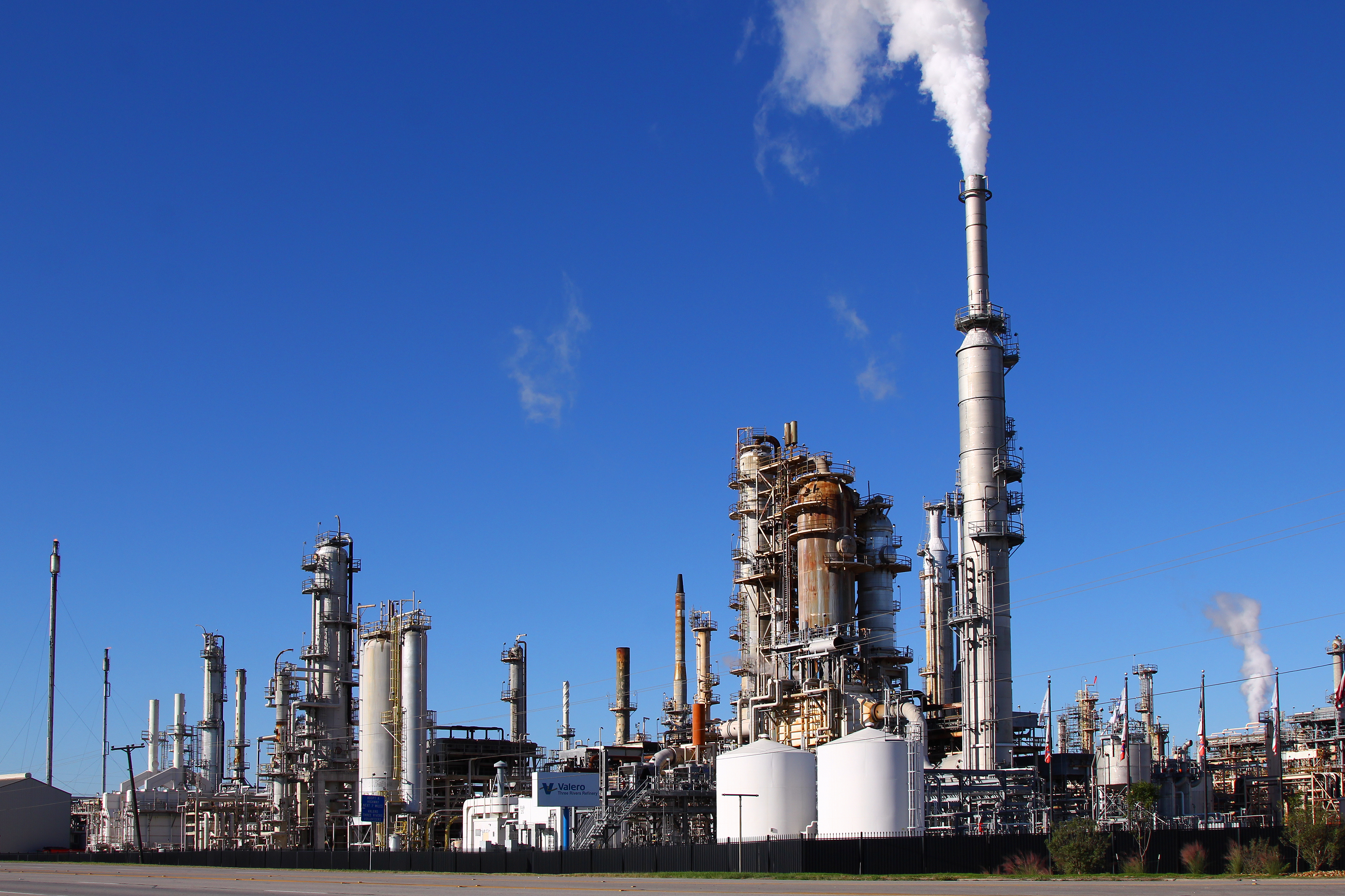 Refinería Valero en Three Rivers, Texas. Fotografía de archivo del 30 de octubre de 2020.