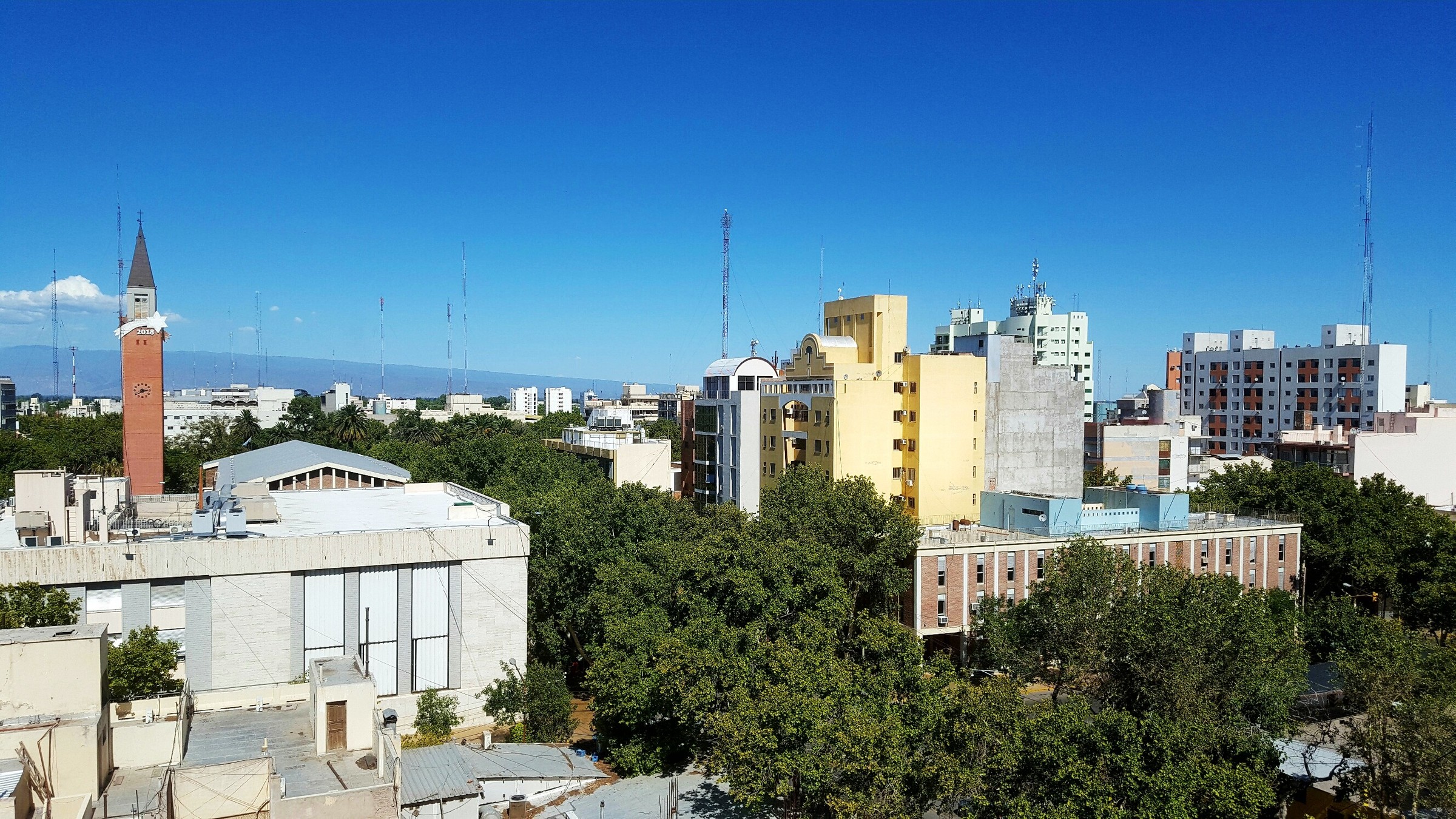 Vista de edificios del centro de la ciudad de San Juan desde el edificio del Banco San Juan, el 17 de enero de 2018. Fotografía de archivo; no identifica propiedades ofrecidas en venta o alquiler durante septiembre de 2026.