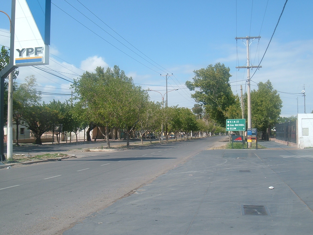 Avenida Libertador General San Martín en Marquesado, en una fotografía de archivo de 2010. No muestra el operativo ni identifica las calles intervenidas.