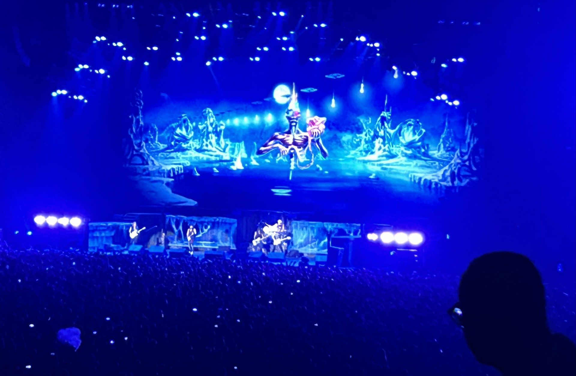 Iron Maiden durante el concierto de Run For Your Lives en La Défense Arena, Francia, el 20 de julio de 2025. Foto de archivo del mismo espectáculo que la banda extenderá a 2027.