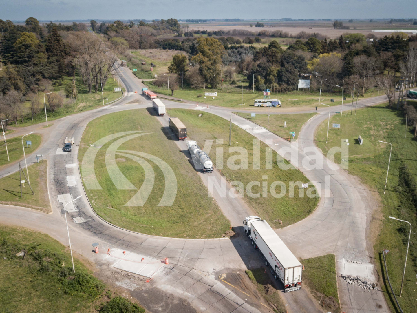 Rotonda de Alberti en la Ruta Nacional 5, en una fotografía de las obras difundida por Vialidad Nacional. El nombre del archivo indica 2 de septiembre de 2026; no corresponde al acto de cierre de octubre.