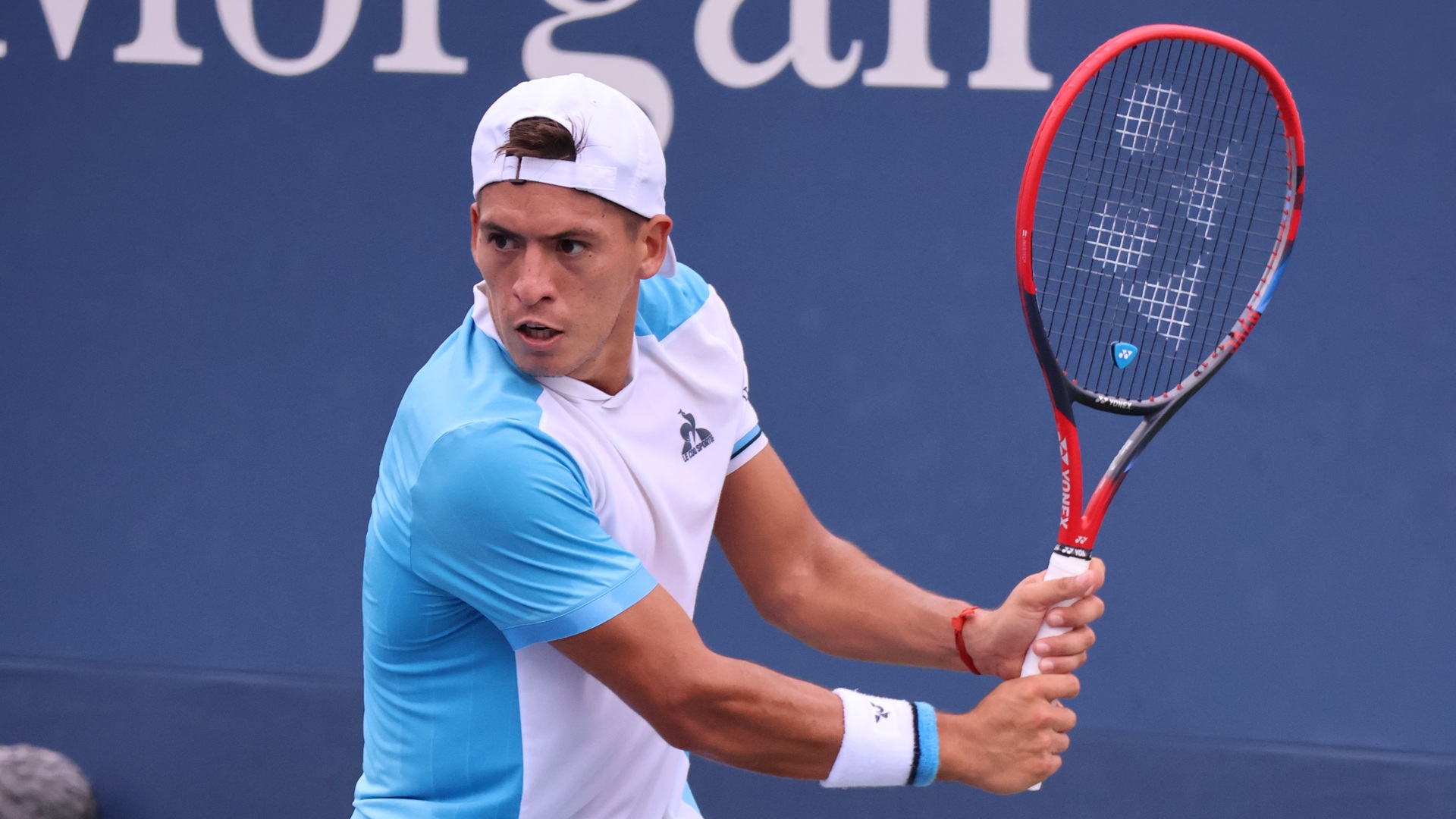 Sebastián Báez durante la primera ronda del US Open, el 29 de agosto de 2023. Fotografía de archivo: no corresponde al partido de Lyon de octubre de 2026. Recorte horizontal del original.